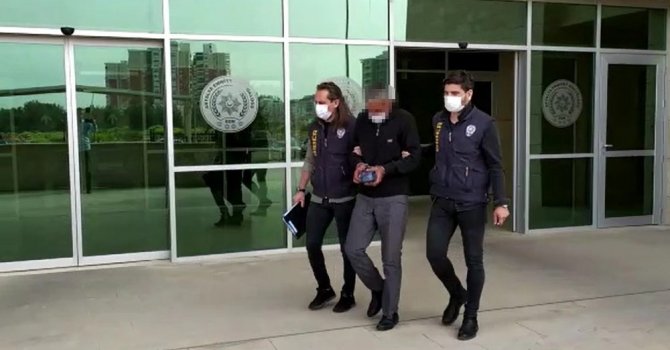 Sosyal medya üzerinden çocuk pornosu yayınlayan 2 şüpheliden biri tutuklandı
