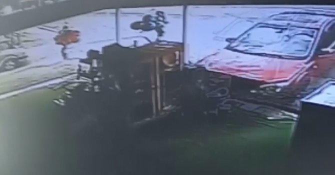 Otomobil iş yerine böyle girdi