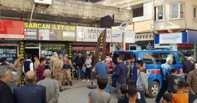 Hatay’da kaçak cep telefonu operasyonu