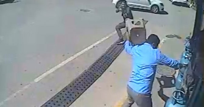 Pompalı tüfekle yaşanan dehşet anları güvenlik kamerasında