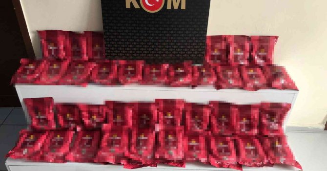 Hatay’da 50 kilo kaçak nargile tütünü ele geçirildi