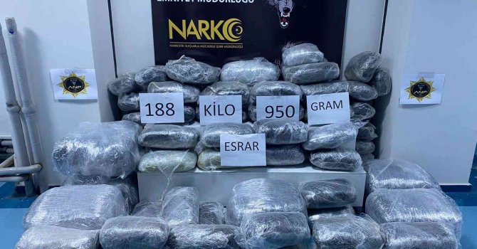 Adana’da 188 kilo esrar ele geçirildi