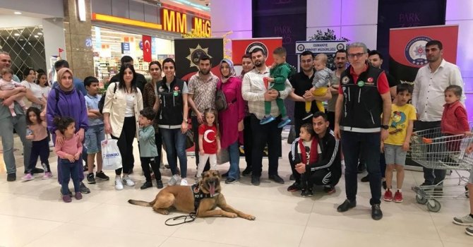 AVM’de narkotik köpeğiyle uyuşturucuyla mücadele