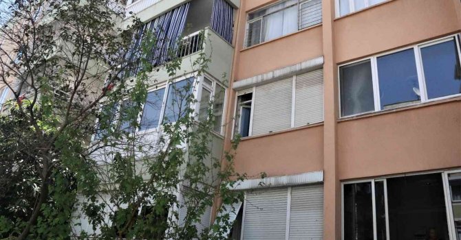 Ut sanatçısı yalnız yaşadığı evde ölü bulundu