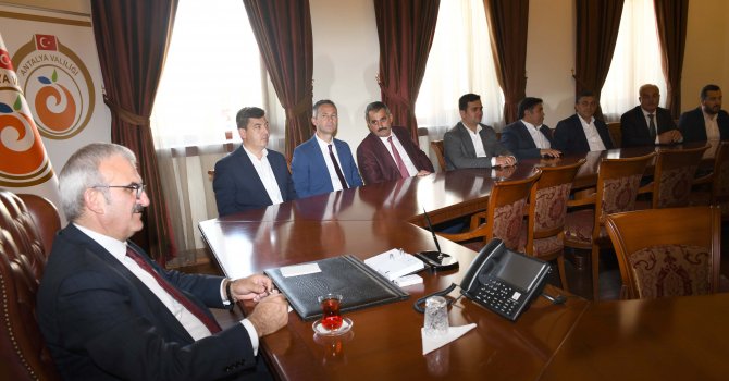 ŞAHİN’DEN KARALOĞLU VE TÜTÜNCÜ’YE ZİYARET