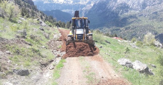 Yayla yollarına  bakım ve onarım