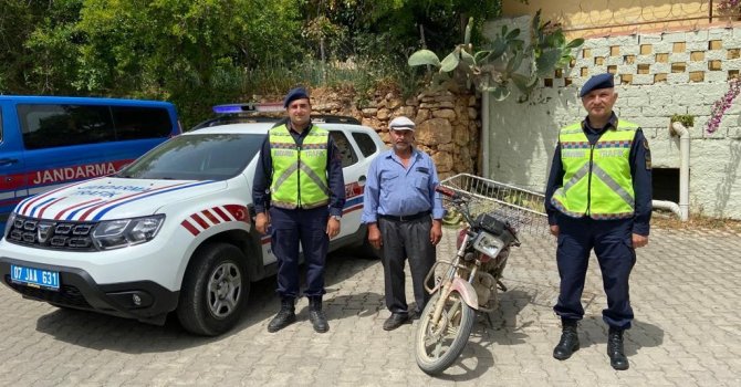 Çalıntı motosiklet trafik kontrolünde bulundu
