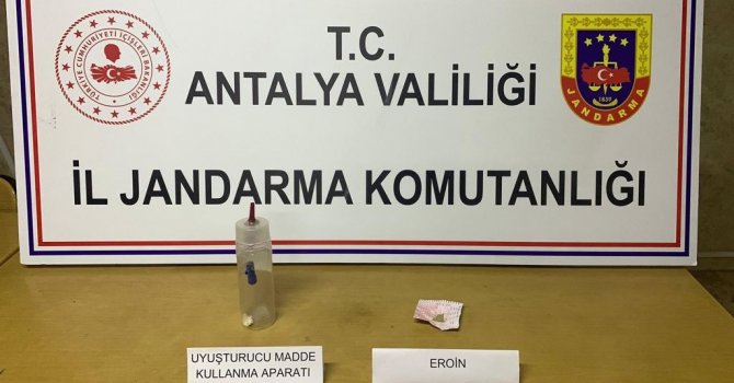 Antalya’da uyuşturucu ticareti:3 gözaltı