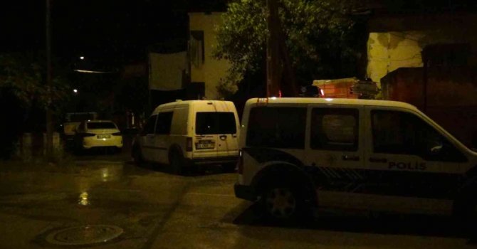 Kozan’da evinin önünde silahlı saldırıya uğrayan kişi öldü