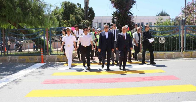 ’Yayalar için 5 adımda güvenli trafik’ kampanyası Mersin’de başladı
