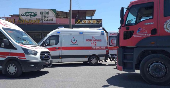 Tarsus’ta trafik kazası: 3 yaralı