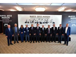 CHP’li büyükşehir belediye başkanları Mersin’de