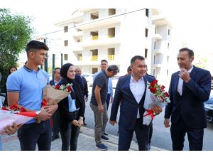 Başkan Yücel, öğrencilerle buluştu