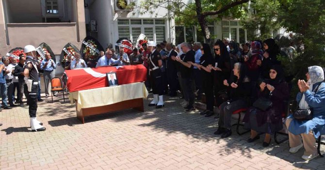 Emekli Vali Yardımcısı Aytekin, kansere yenik düştü