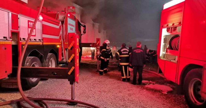 Kahramanmaraş’ta fabrika yangını