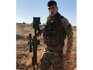 Şehit uzman onbaşı son yolculuğuna uğurlanıyor