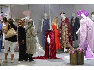 ATASEM kursiyerlerinden yıl sonu sergisi