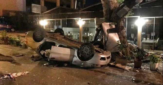 Otomobil takla attı: 2’si ağır 3 yaralı