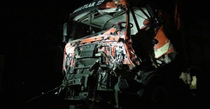 Antalya’da zincirleme kaza: 1 ağır yaralı