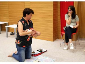 Manavgat Belediyesi çalışanlarına ilkyardım eğitimi