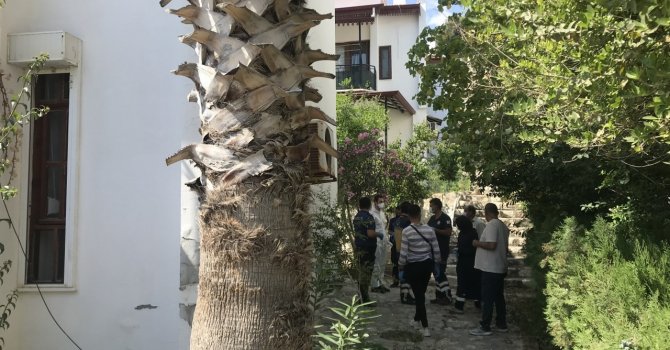 Alman turist evde ölü bulundu