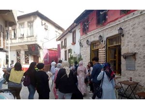 Akdenizli kadınlar, Hatay’da tarihi yerleri gezdi