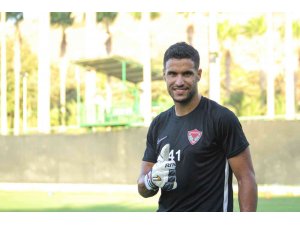 Hatayspor’da kaleci Munir ile yollar ayrıldı