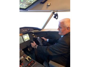 "Mavi Gömlekli Teyyare Müdürünün Anıları" kitap oldu