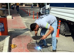 Akdeniz’de sokaklar, park ve spor sahaları yenileniyor