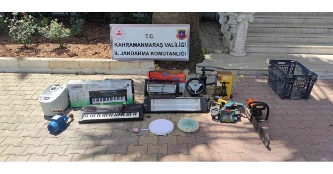 Çalınan eşyalar internette satılmadan ele geçirildi