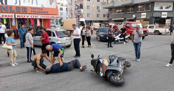 Motosiklet sürücüsü köpeğe çarpmamak isterken düşerek yaralandı