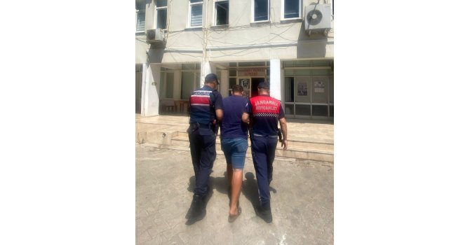 Kaş’ta hırsızlıktan aranan şüpheli yakalandı