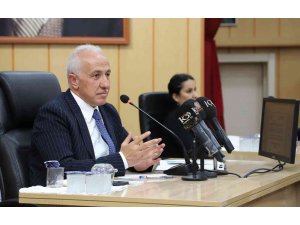 Gültak: "Mersin’i lojistik üssüne ve güçlü bir liman şehrine çevirmenin temelini atıyoruz"