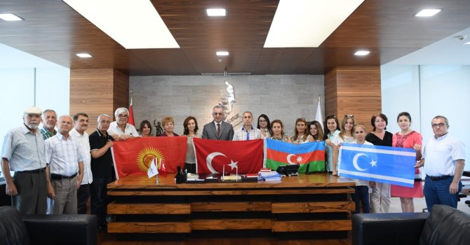 Türk Dünyası Dernekleri Platformu'ndan Konyaaltı Belediye Başkanı Semih Esen'e ziyaret