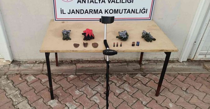 Sit alanında dedektör cihazı bulundu: 3 gözaltı