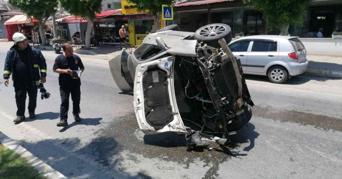 Refüje çarpan otomobil takla attı: 1 yaralı