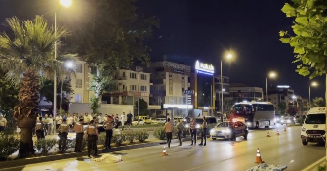 Antalya’da motosiklet kazası: 3 ölü