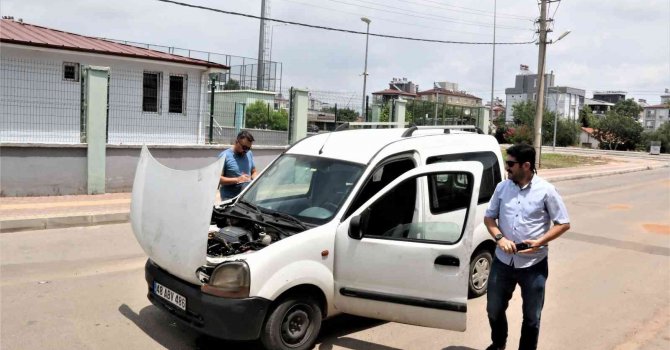 Gece uyumak için araç çaldılar