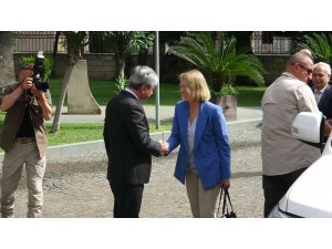 Norveç ve İrlandalı bakanlar Hatay’da