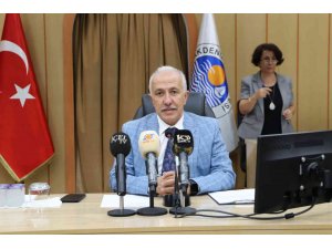 Başkan Gültak’ın 50 milyon TL’lik borçlanma talebi oy birliğiyle komisyonlara havale edildi