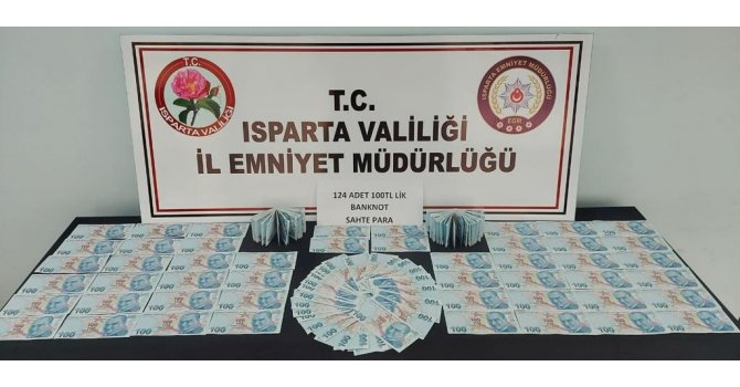 Üzerinde 12 bin 400 TL sahte para ile yakalandı