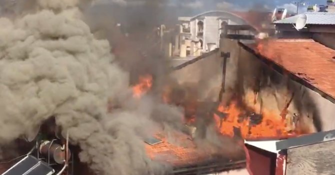 Yangında ağır yaralanan kağıt toplayıcısı gençten acı haber