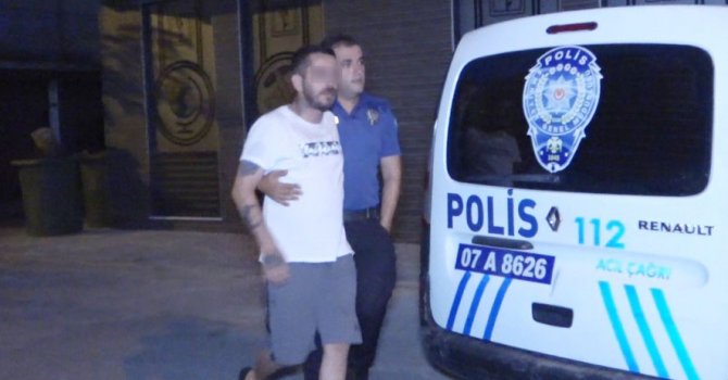 Parkta hasmına ateş açtı, yakalanınca gazetecilere “Bilseydik yakışıklık çıkardık“ dedi