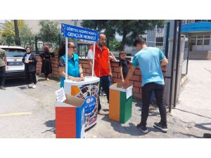 YKS sonrası ihtiyaç sahipleri için kalem topladılar