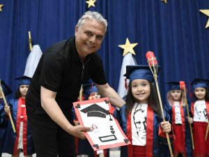 Muratpaşa’nın minik öğrencileri mezun oldu