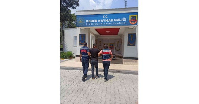 15 yıl kesinleşmiş hapis cezası ile aranan firari yakalandı