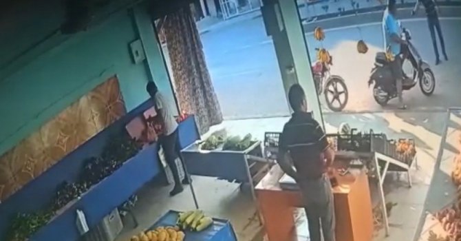 Tarsus’ta alacak- verecek kavgası: 1 yaralı