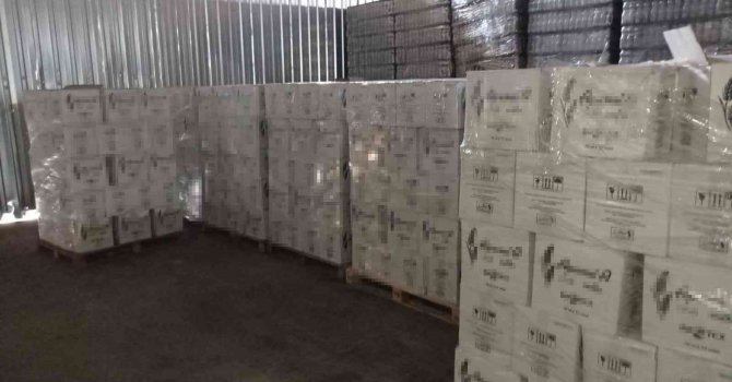 Manavgat’ta 12 ton 620 litre kaçak alkol ele geçirildi