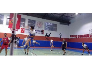 Bozyazı’da Mahalleler Arası Voleybol Turnuvası sona erdi