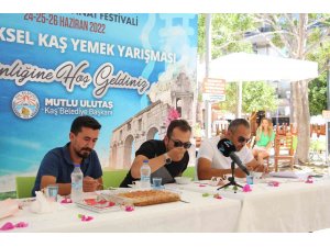 “Geleneksel Kaş Yemek Yarışması” yapıldı